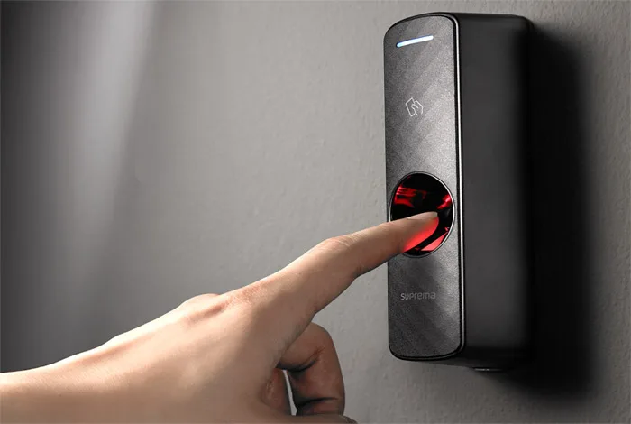 01-Lector-de-Huellas-Dactilares